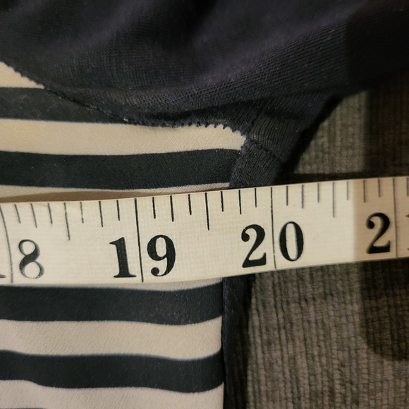 Micheals Kors Navy and White Striped Long Sleeve Top - Picture 3 of 7